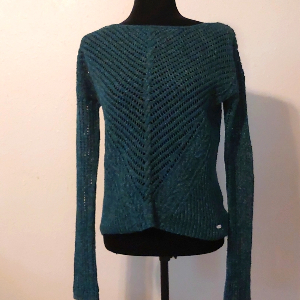 Women's guess sweater